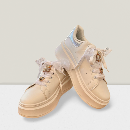 Plateau-Sneakers mit Bling-Bling