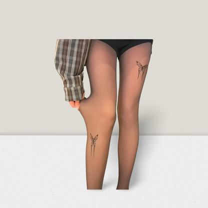🦋 Butterfly Ink Strumpfhose – Tattoo-Vibes zum Anziehen