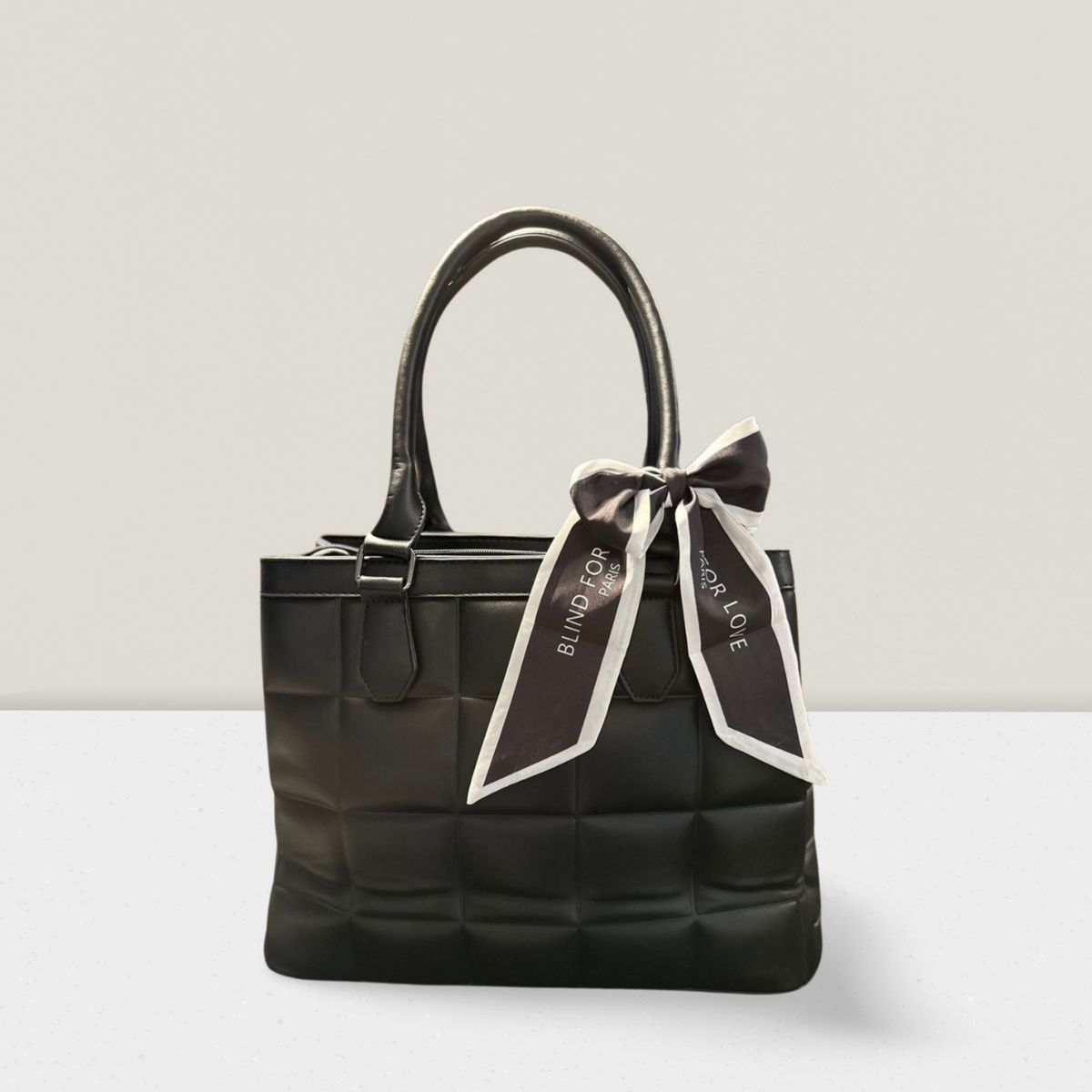 Elegante Stepp-Tasche in verschiedenen Farben