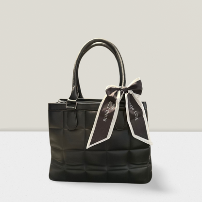 Elegante Stepp-Tasche in verschiedenen Farben