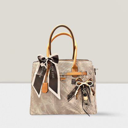 Tres-Chic Handtasche