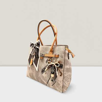 Tres-Chic Handtasche