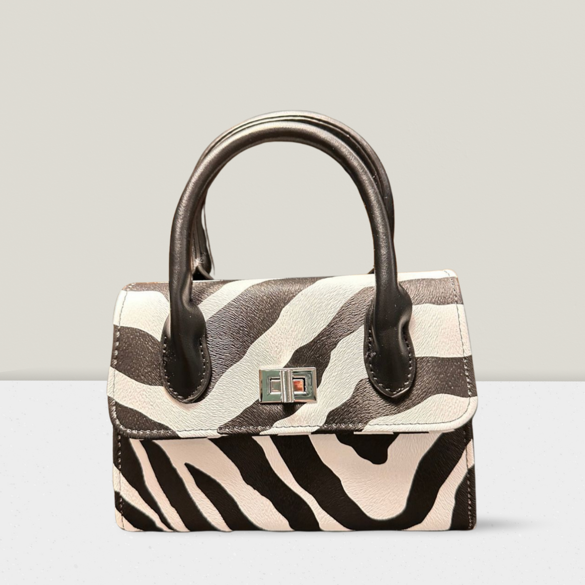 Mini-Bag im Zebra-Look – Wild, stylisch!