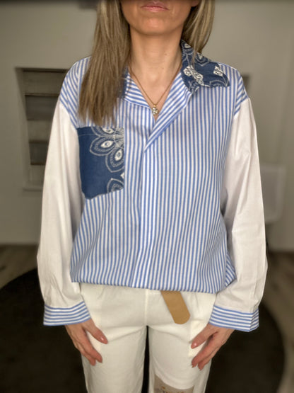 „Mix & Match“ Bluse – Streifenliebe trifft Paisley-Chic!
