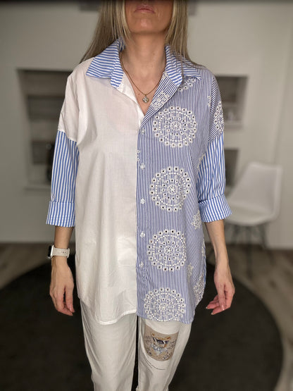 Streifenliebe mit Twist – Bluse im Mustermix! 💙🌀