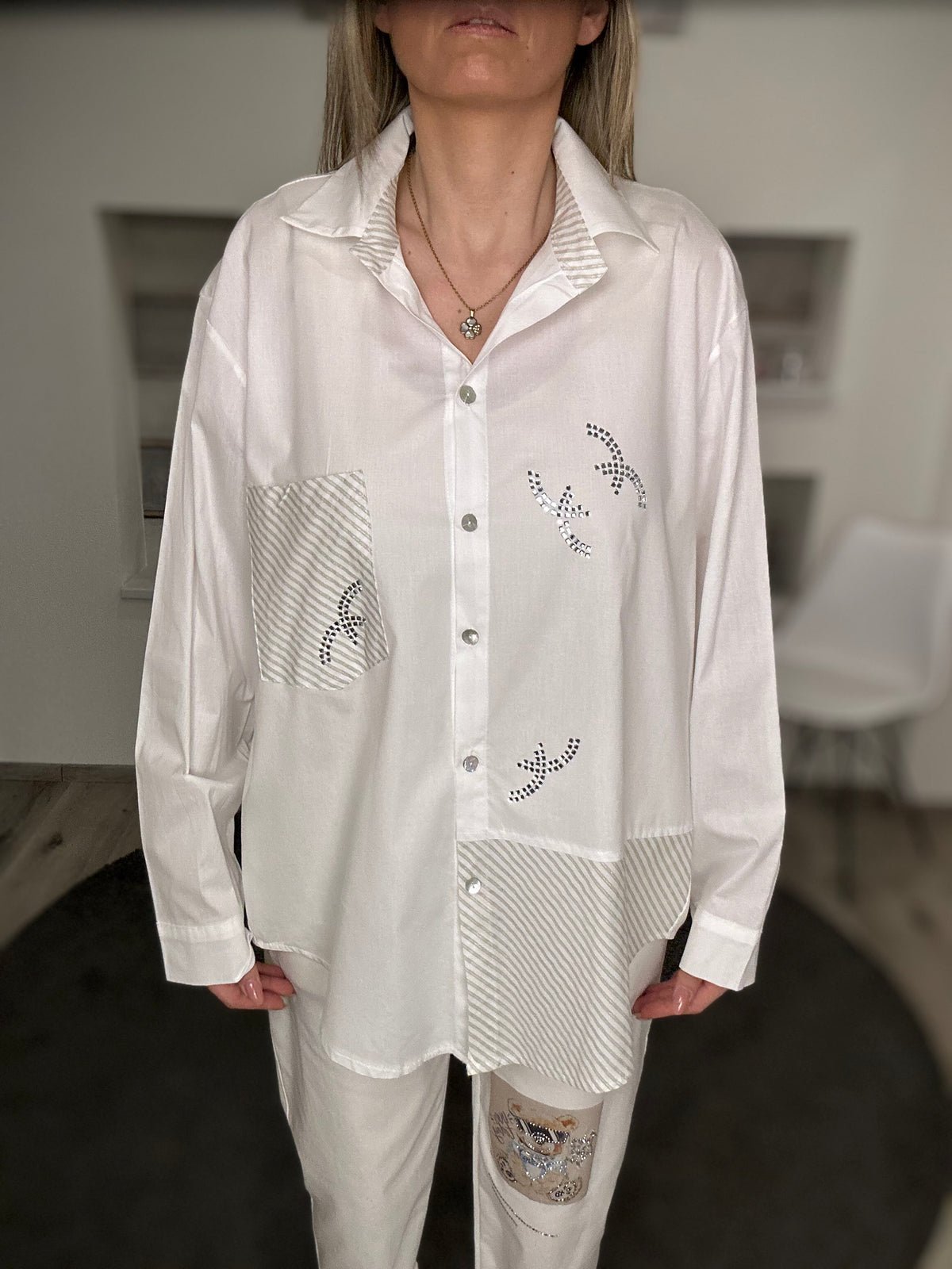 Bling-Bling Bluse – Elegant trifft verspielt!
