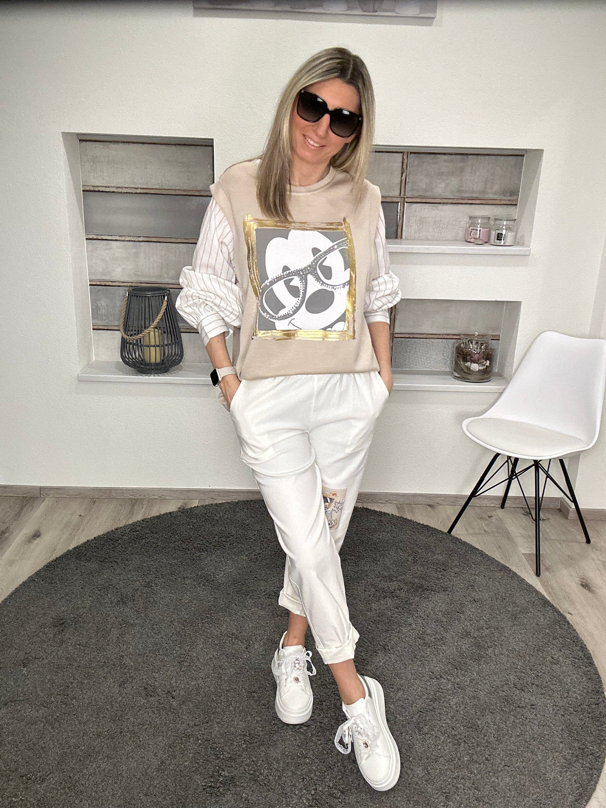 Sweater-Style mit Comic-Vibes – Cozy trifft Cool!