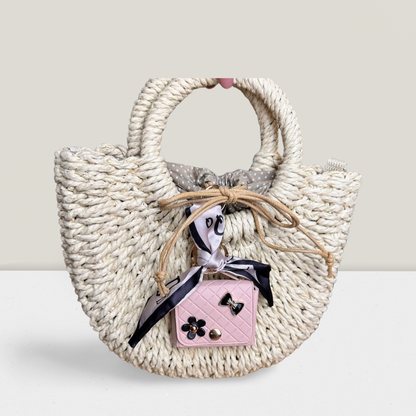 🎀 Sweet Elegance – Mini-Täschchen-Anhänger mit Tuch & Charms 💕