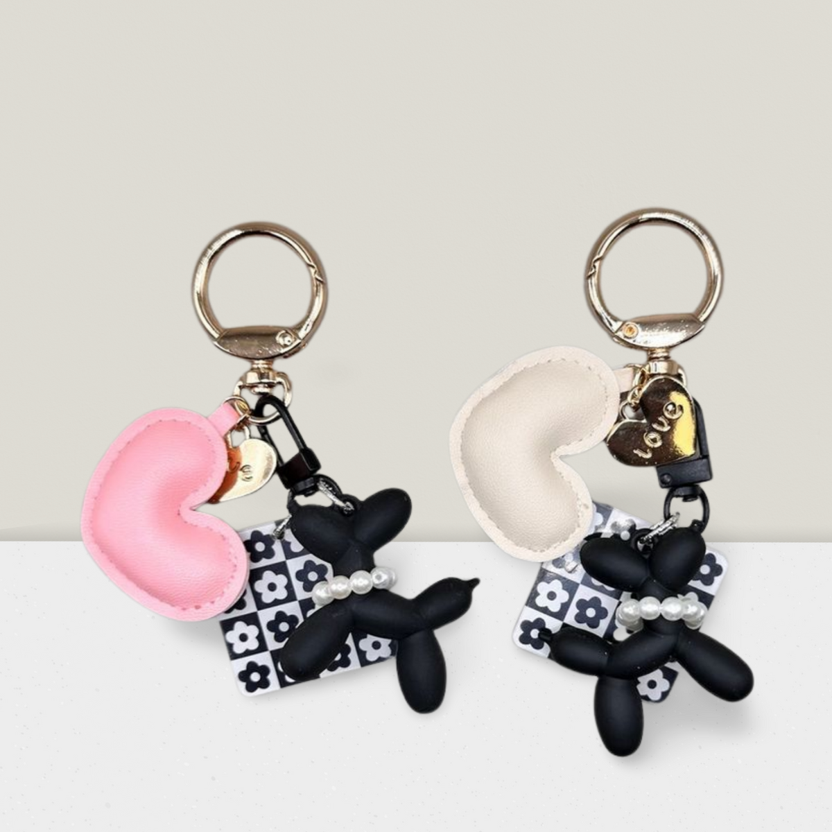 🎈 Balloon Love – Herziger Anhänger mit Art-Dog & Perlenkette 💗🤍