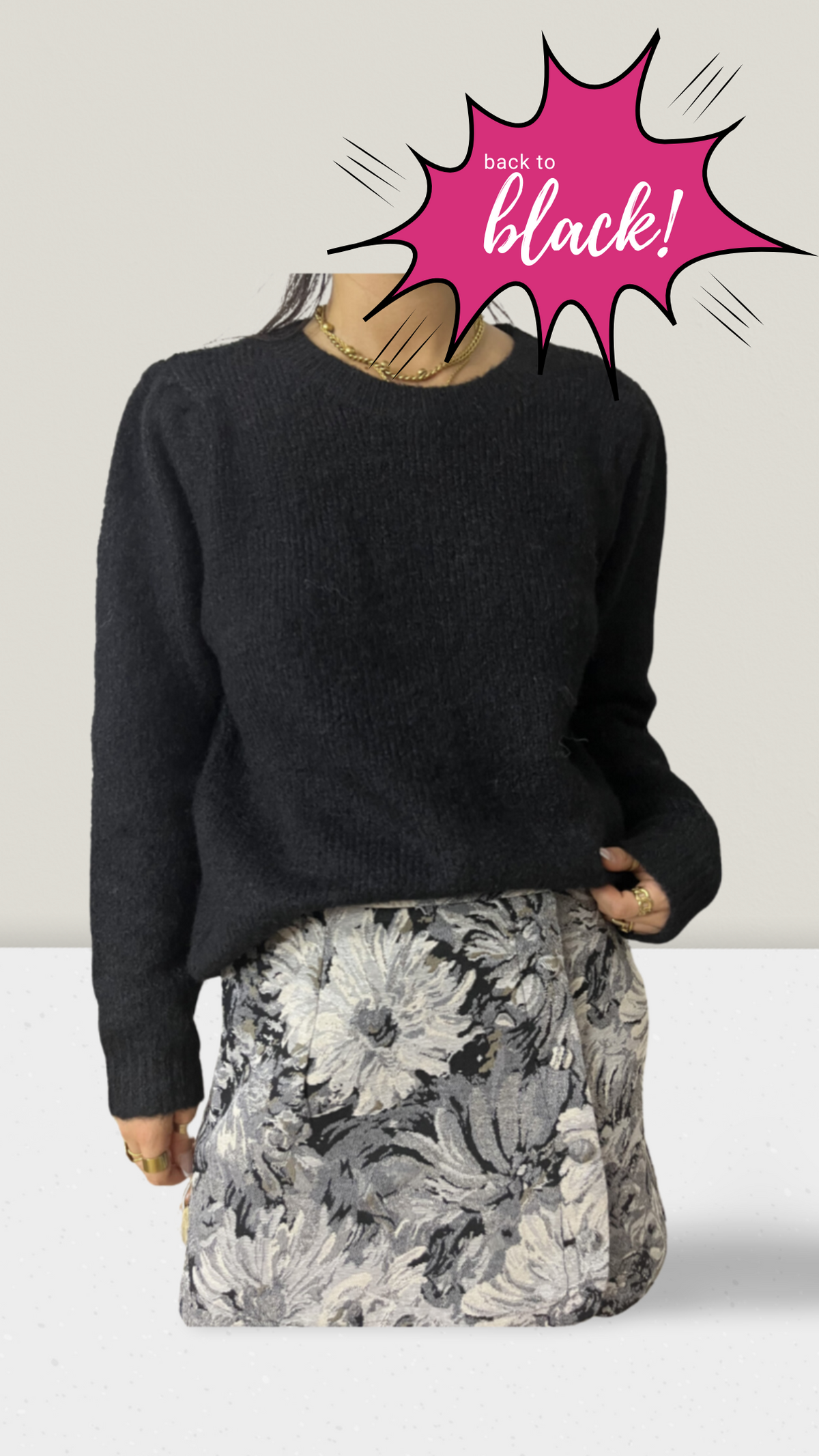 Pullover mit funkelnden Strassschleifen